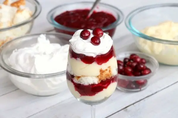 mini cranberry trifle